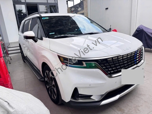 Kia Carnival Signature 2.2D 2024