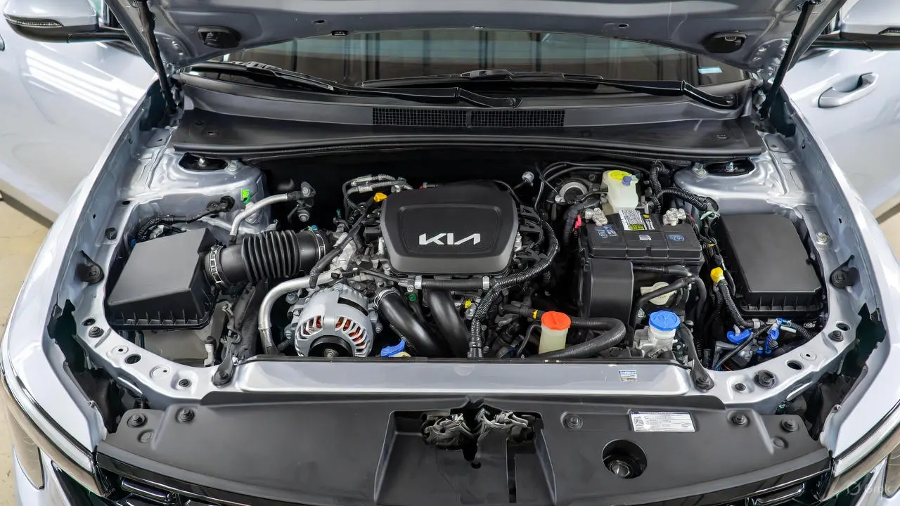 Khoang động cơ xe kia Sorento 2026